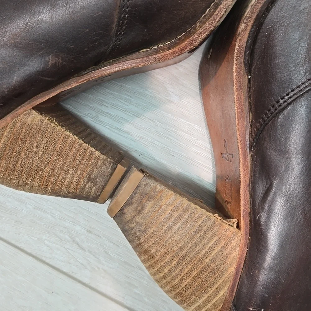 J Shoes Women Ranch 2 Ankle Leather Western Moto Heels shoes boots sz 9